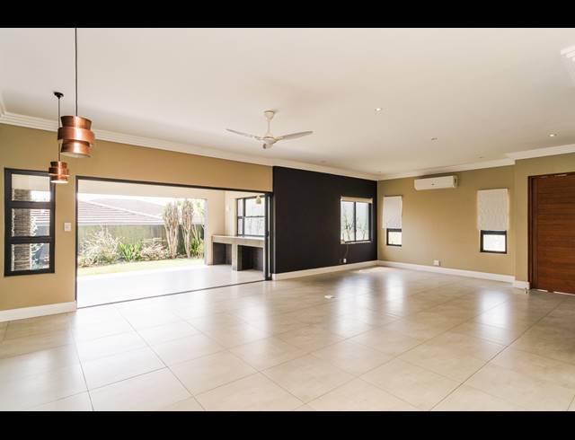 3 BEDROOM HOUSE SOLD IN PALM LAKES ESTATE